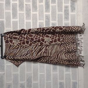 2 Chic Women's 100% Cotton Brown Animal Print Scarf with Fringe
